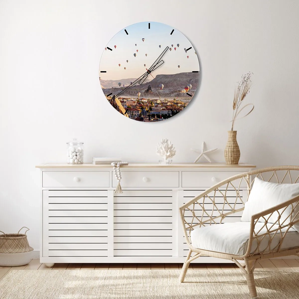 Reloj de pared - Reloj de vidrio - Globos flotando sobre Capadocia por la mañana. - 30x30cm - Surcando los cielos - Decoración de pared moderna para salón, cocina y dormitorio ARTTOR