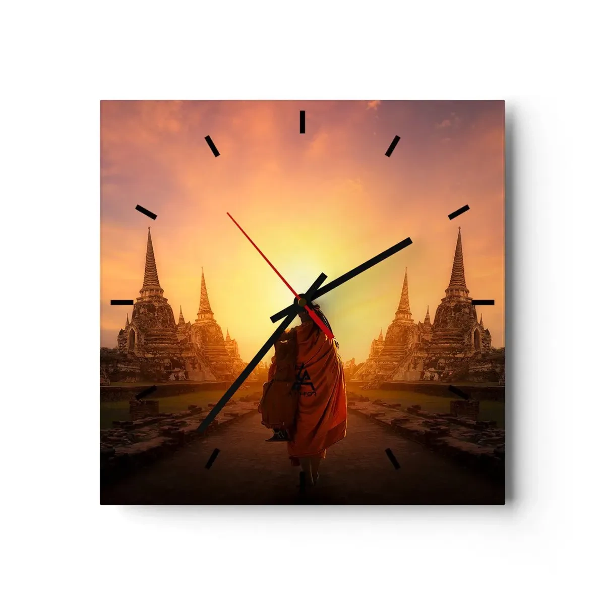 Reloj de pared - Reloj de vidrio - Un monje entre los templos al atardecer. - 30x30cm - En paz por la eternidad - Decoración de pared moderna para salón y dormitorio ARTTOR