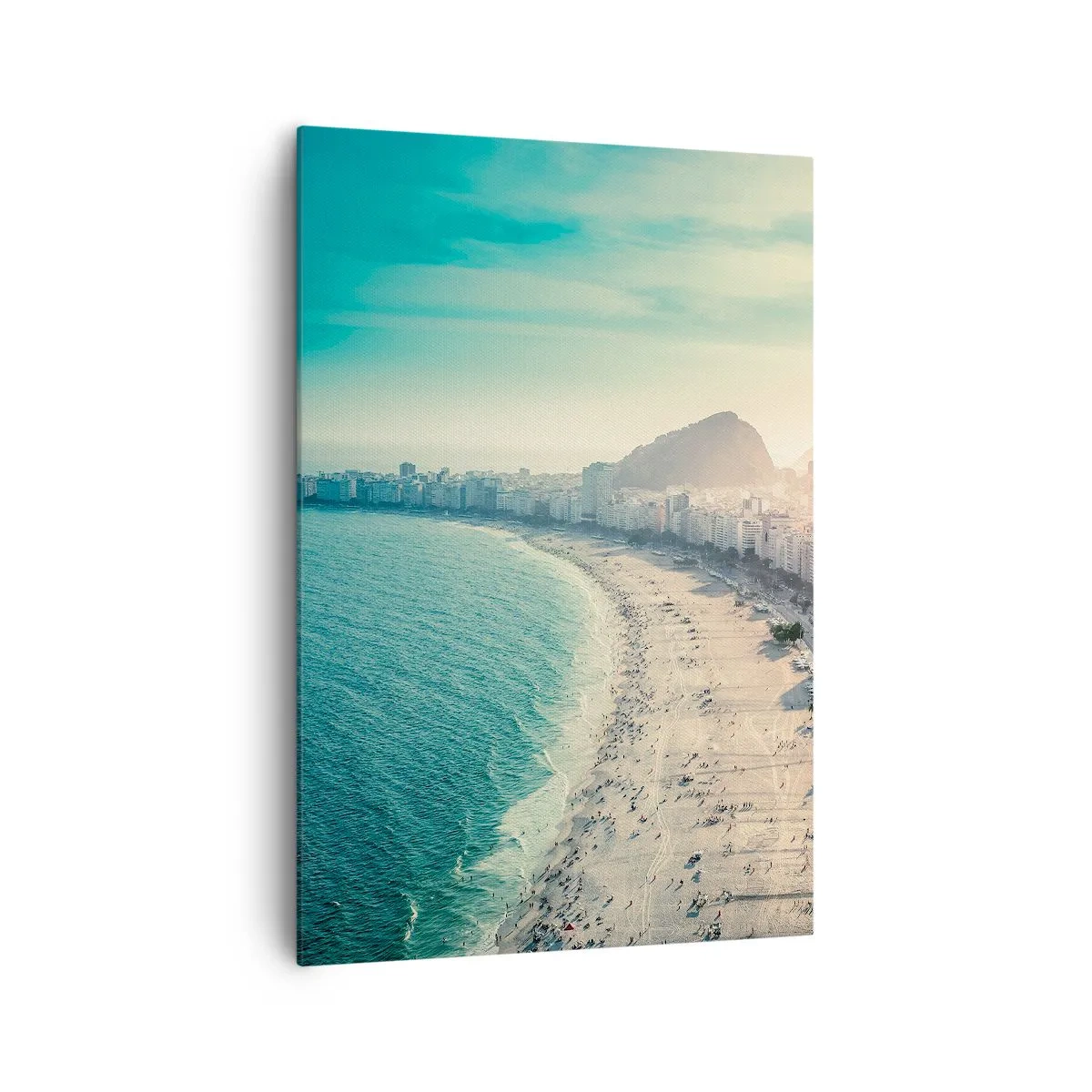 Cuadro sobre lienzo - Impresión de Imagen - Panorama de la playa de Copacabana con montañas al fondo en Río de Janeiro - 70x100cm - Vacaciones perpetuas en Río - Decoración de pared moderna para salón y dormitorio ARTTOR