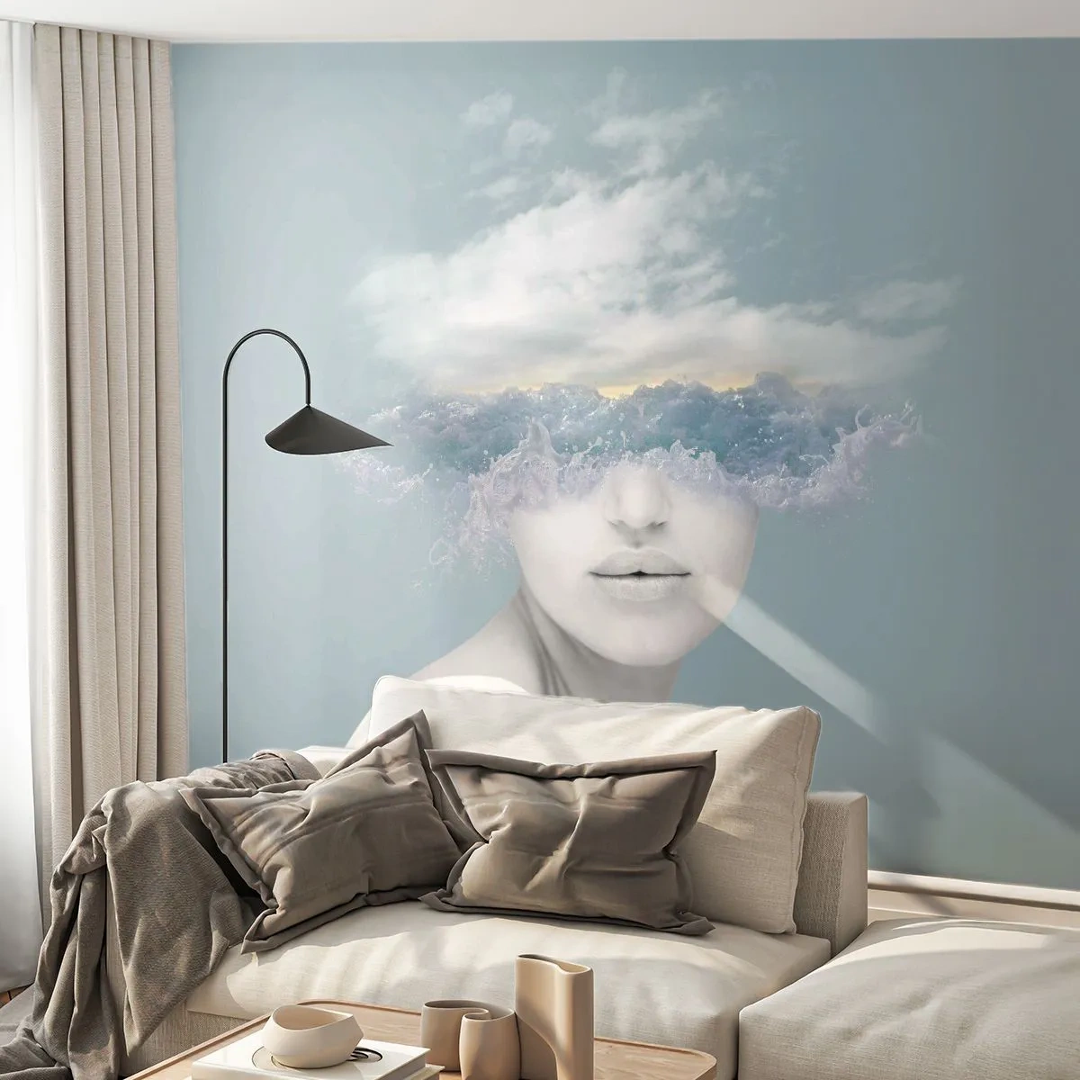Fotomural Premium Sand - El rostro de una mujer se recorta contra el cielo y las olas agitadas. - 100x70cm - Con la cabeza en las nubes - Decoración de pared moderna para salón y dormitorio ARTTOR