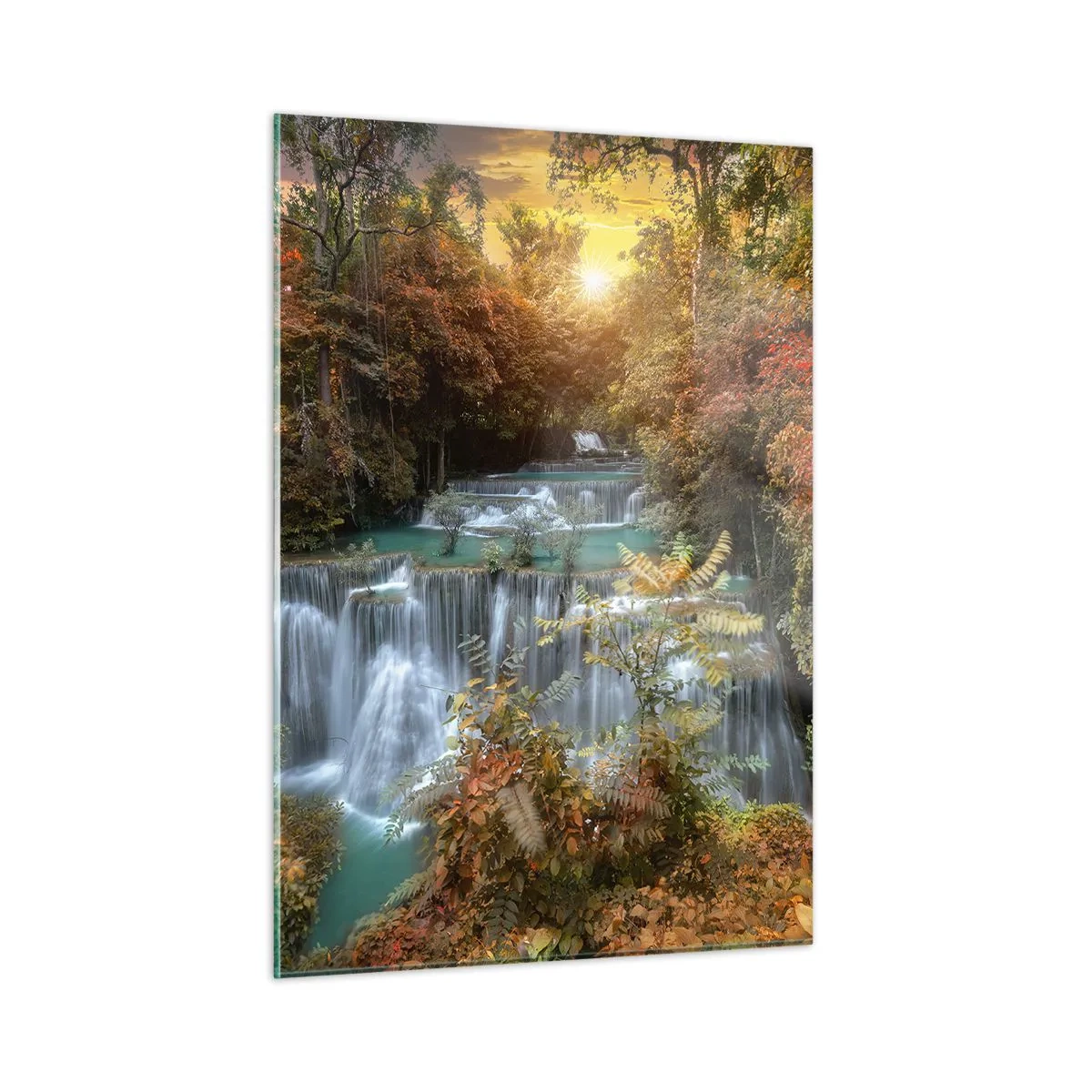 Cuadro sobre vidrio - Impresiones sobre Vidrio - Una pintoresca cascada rodeada de un bosque otoñal al atardecer. - 50x70cm - El tesoro escondido del bosque - Decoración de pared moderna para salón y dormitorio ARTTOR