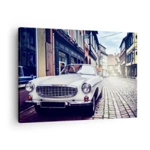 Cuadro sobre lienzo - Impresión de Imagen - Un coche blanco clásico en una calle adoquinada de la ciudad. - 70x50cm - El pasado está aquí - Decoración de pared moderna para salón y dormitorio ARTTOR