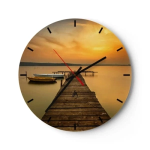 Reloj de pared - Reloj de vidrio - Un embarcadero de madera en un lago al atardecer con un barco al fondo - 30x30cm - Abriré el cielo dorado para ti - Decoración de pared moderna para salón, cocina y dormitorio ARTTOR