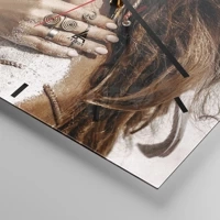 Esfera sin numeración, con rayas