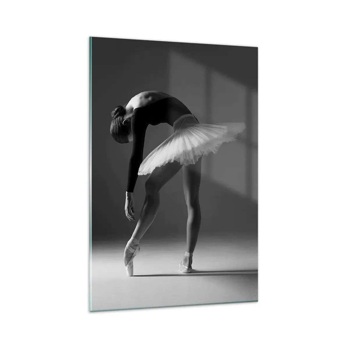Cuadro sobre vidrio - Impresiones sobre Vidrio - Una bailarina en una pose elegante sobre un fondo blanco y negro. - 80x120cm - Bella bailarina - Decoración de pared moderna para salón y dormitorio ARTTOR