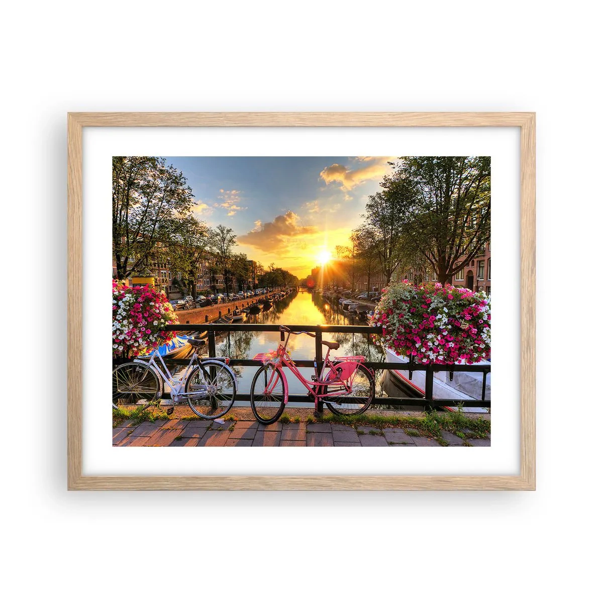 Póster en marco roble claro - Mañana de primavera en Ámsterdam - 50x40 cm