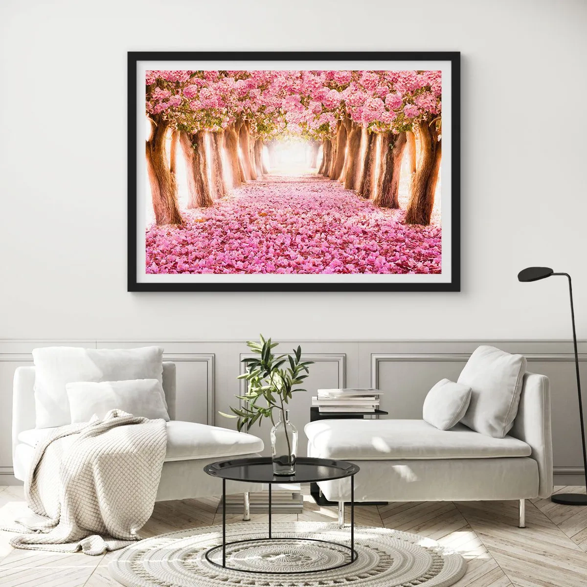 Póster en marco negro - Una avenida de árboles en flor en tonos rosa. - 70x50cm - El camino al paraíso - Decoración de pared moderna para salón y dormitorio ARTTOR