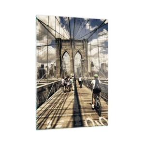 Cuadro sobre vidrio - Impresiones sobre Vidrio - El puente de Brooklyn en un día soleado con peatones y ciclistas. - 50x70cm - En el corazón de la ciudad - Decoración de pared moderna para salón y dormitorio ARTTOR