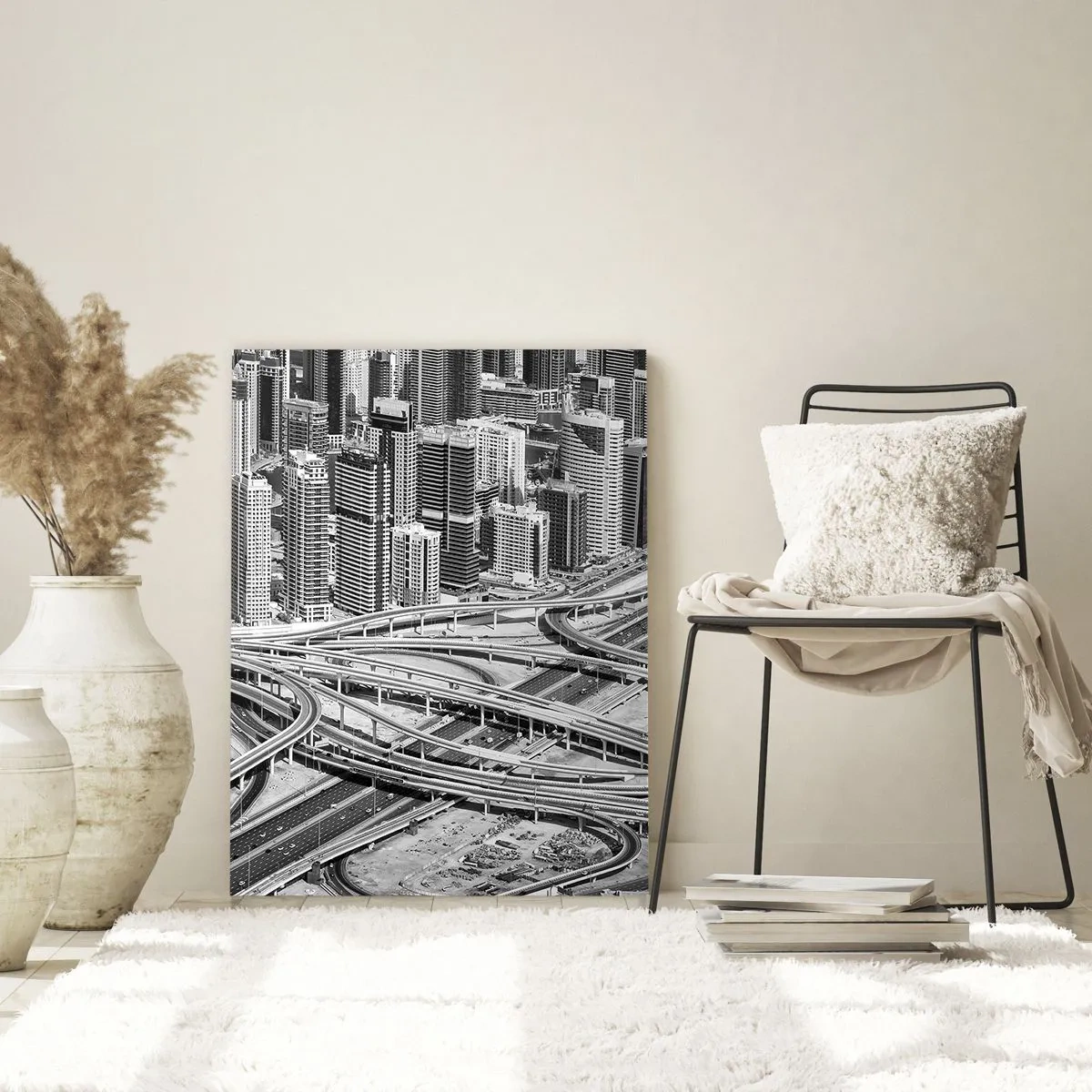 Cuadro sobre vidrio - Impresiones sobre Vidrio - Panorama en blanco y negro de la ciudad con un cruce de autopistas - 50x70cm - Dubái: la ciudad imposible - Decoración de pared moderna para salón y dormitorio ARTTOR
