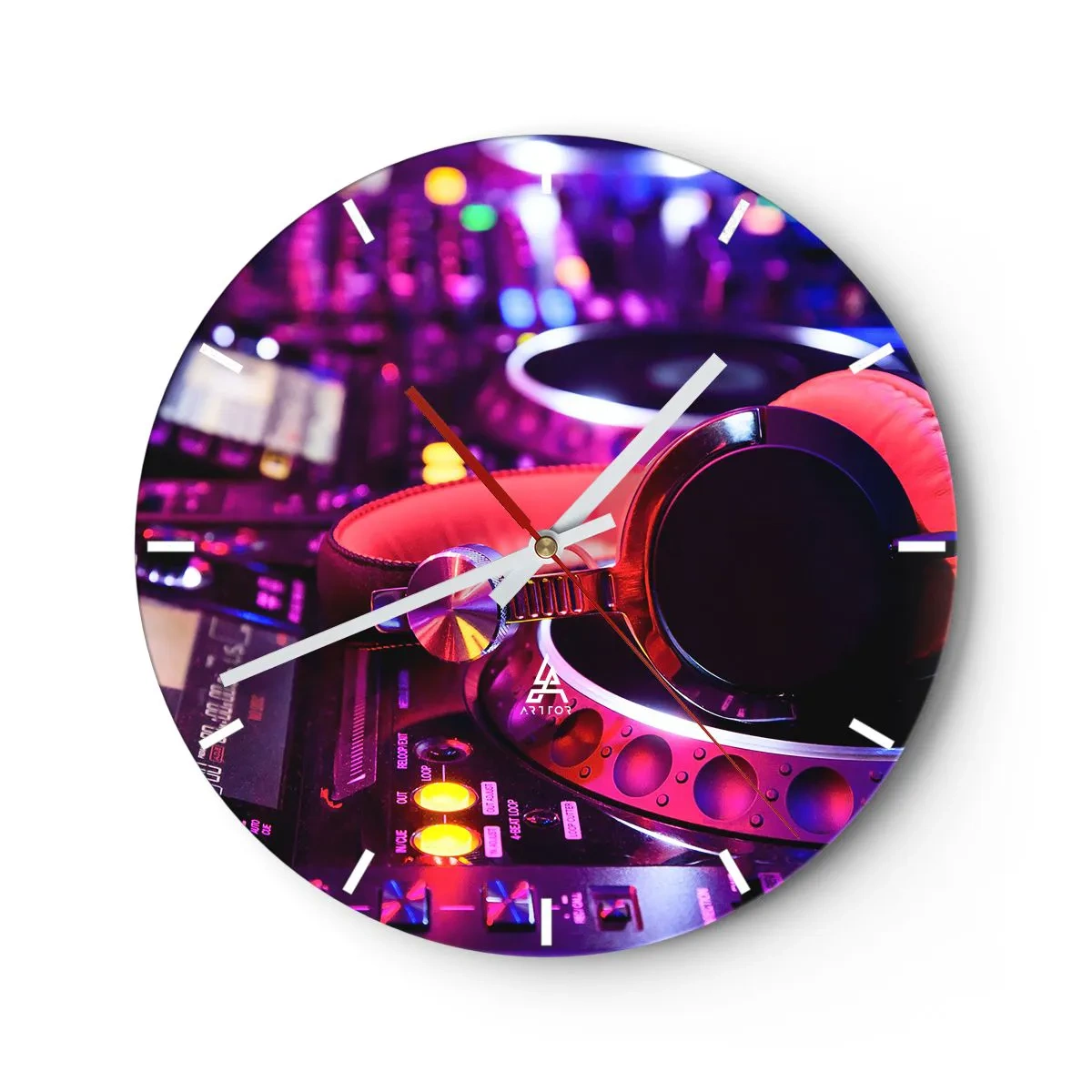 Reloj de pared - Reloj de vidrio - Auriculares de DJ en una consola con iluminación de neón. - 30x30cm - Antes de que comience la diversión - Decoración de pared moderna para salón, cocina y dormitorio ARTTOR