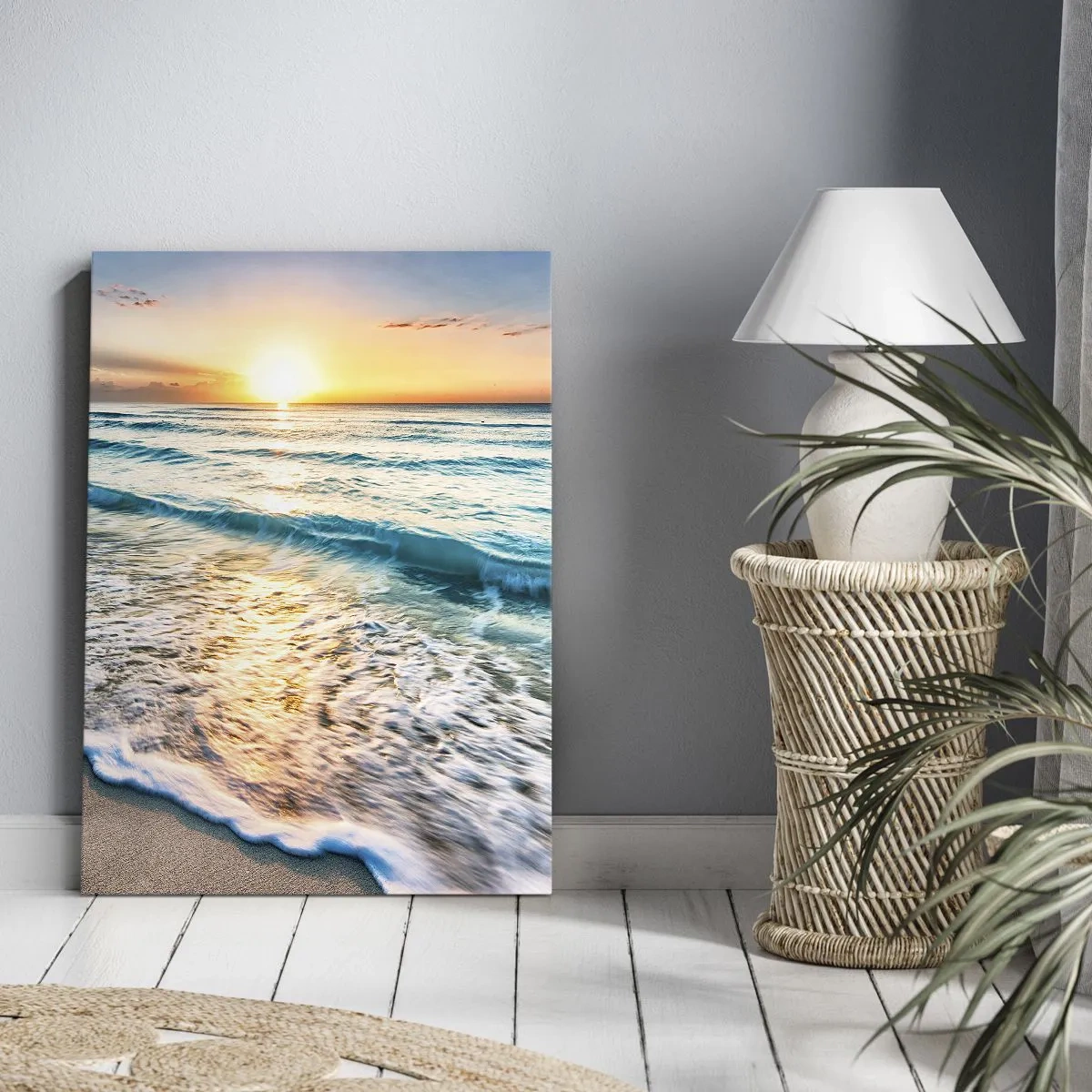 Cuadro sobre lienzo - Impresión de Imagen - Amanecer sobre una playa tranquila con olas. - 50x70cm - Un espectáculo digno de ver - Decoración de pared moderna para salón y dormitorio ARTTOR