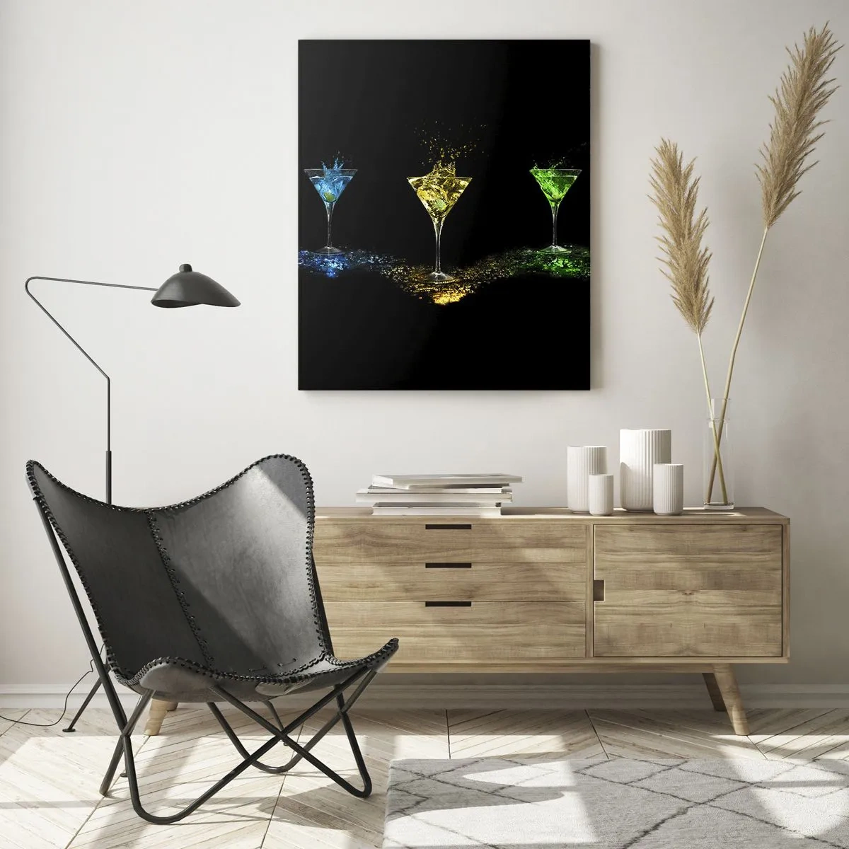 Cuadro sobre vidrio - Impresiones sobre Vidrio - Cócteles coloridos en vasos sobre un fondo negro - 70x100cm - Los colores de la alegría en una copa de cristal - Decoración de pared moderna para salón y dormitorio ARTTOR