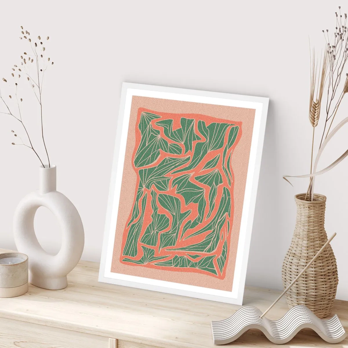 Póster en marco blanco - Lucha entre el coral y el verde - 70x100 cm