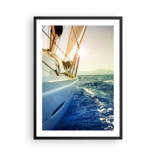 Póster en marco negro - Un yate navegando por un mar en calma bajo la cálida luz del sol. - 50x70cm - Para una aventura - Decoración de pared moderna para salón y dormitorio ARTTOR