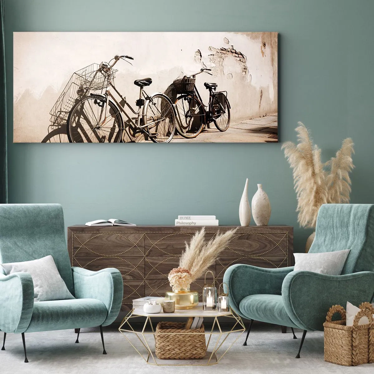 Cuadro sobre lienzo - Impresión de Imagen - Dos bicicletas apoyadas contra una vieja pared de estilo retro. - 120x50cm - El inolvidable encanto del pasado - Decoración de pared moderna para salón y dormitorio ARTTOR