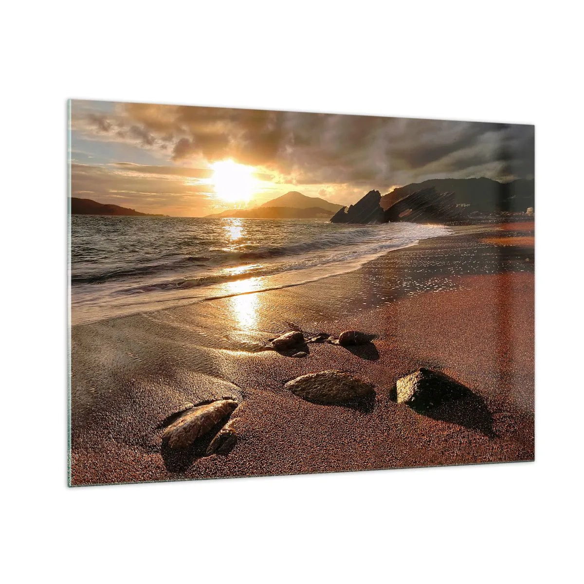 Cuadro sobre vidrio - Impresiones sobre Vidrio - Puesta de sol sobre una playa rocosa y colinas - 100x70cm - Sigue el sol hacia las colinas - Decoración de pared moderna para salón y dormitorio ARTTOR