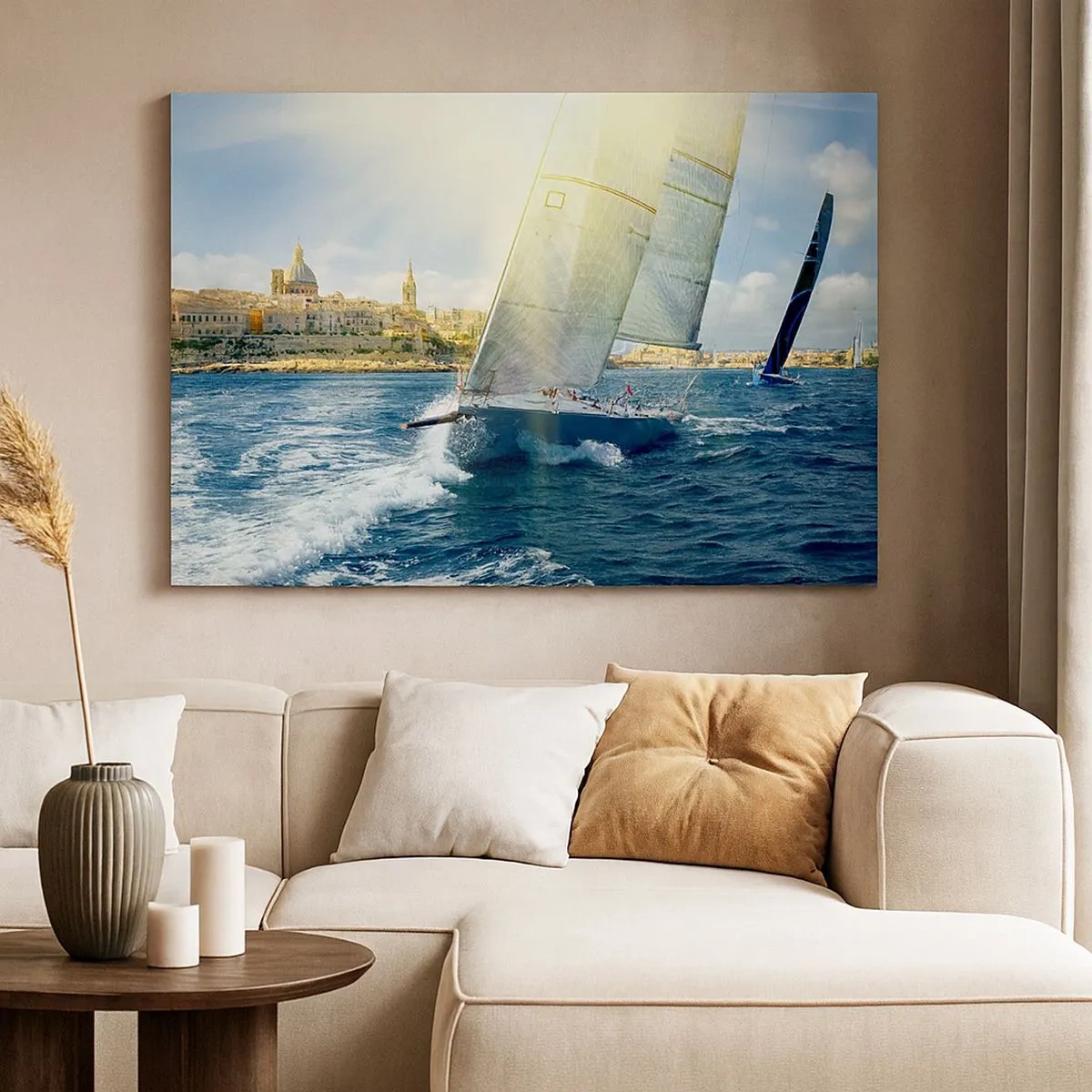 Cuadro sobre lienzo - Impresión de Imagen - Regata con el telón de fondo de una costa soleada - 70x50cm - Hora de abandonar la ciudad - Decoración de pared moderna para salón y dormitorio ARTTOR