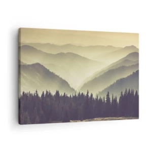Cuadro sobre lienzo - Impresión de Imagen - Pintorescas cadenas montañosas envueltas en niebla y con una luz cálida - 70x50cm - Más allá de las siete montañas... - Decoración de pared moderna para salón y dormitorio ARTTOR