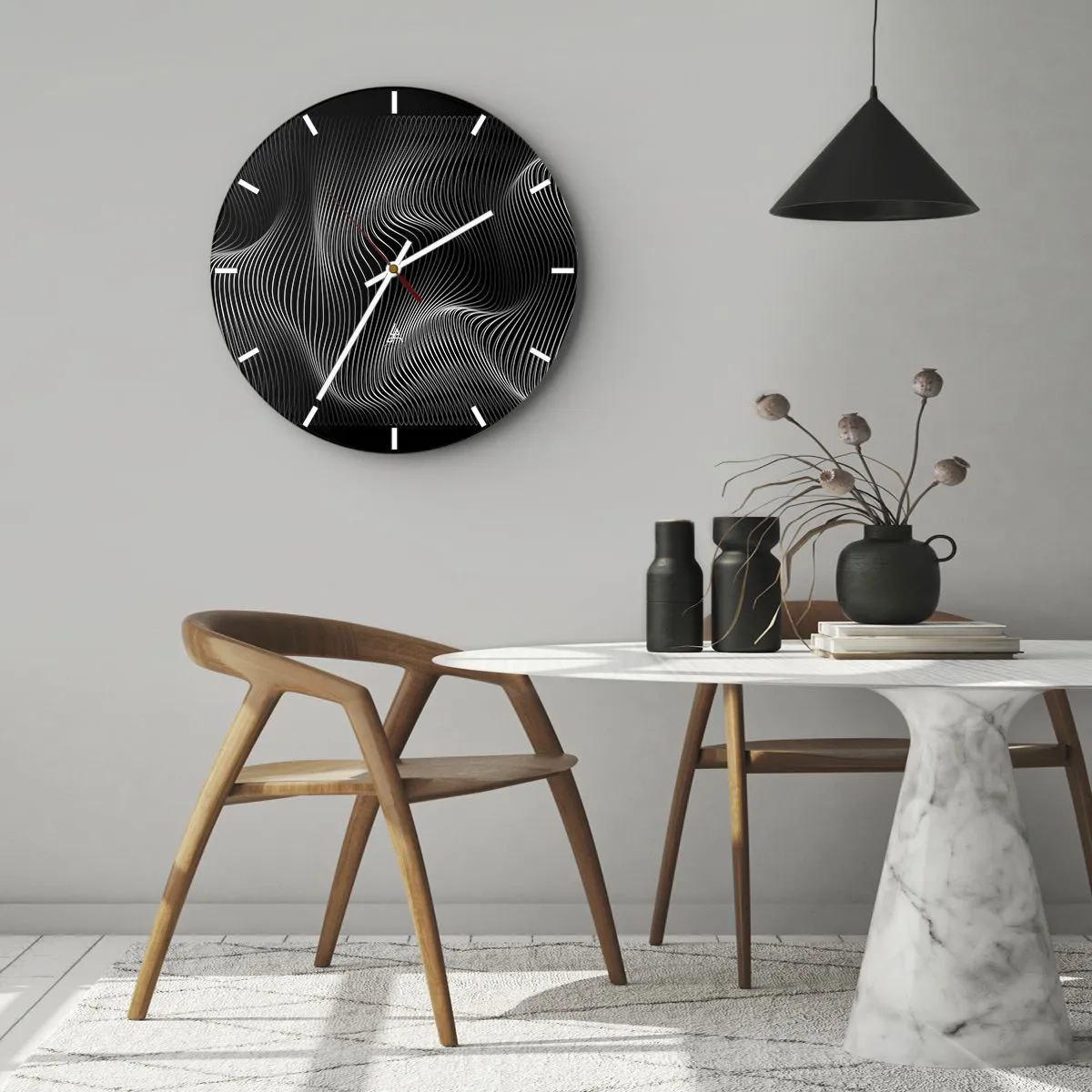 Reloj de pared - Reloj de vidrio - Líneas blancas hipnotizantes sobre un fondo negro creando una onda óptica. - 30x30cm - La danza de la luz en el espacio - Decoración de pared moderna para salón, cocina y dormitorio ARTTOR