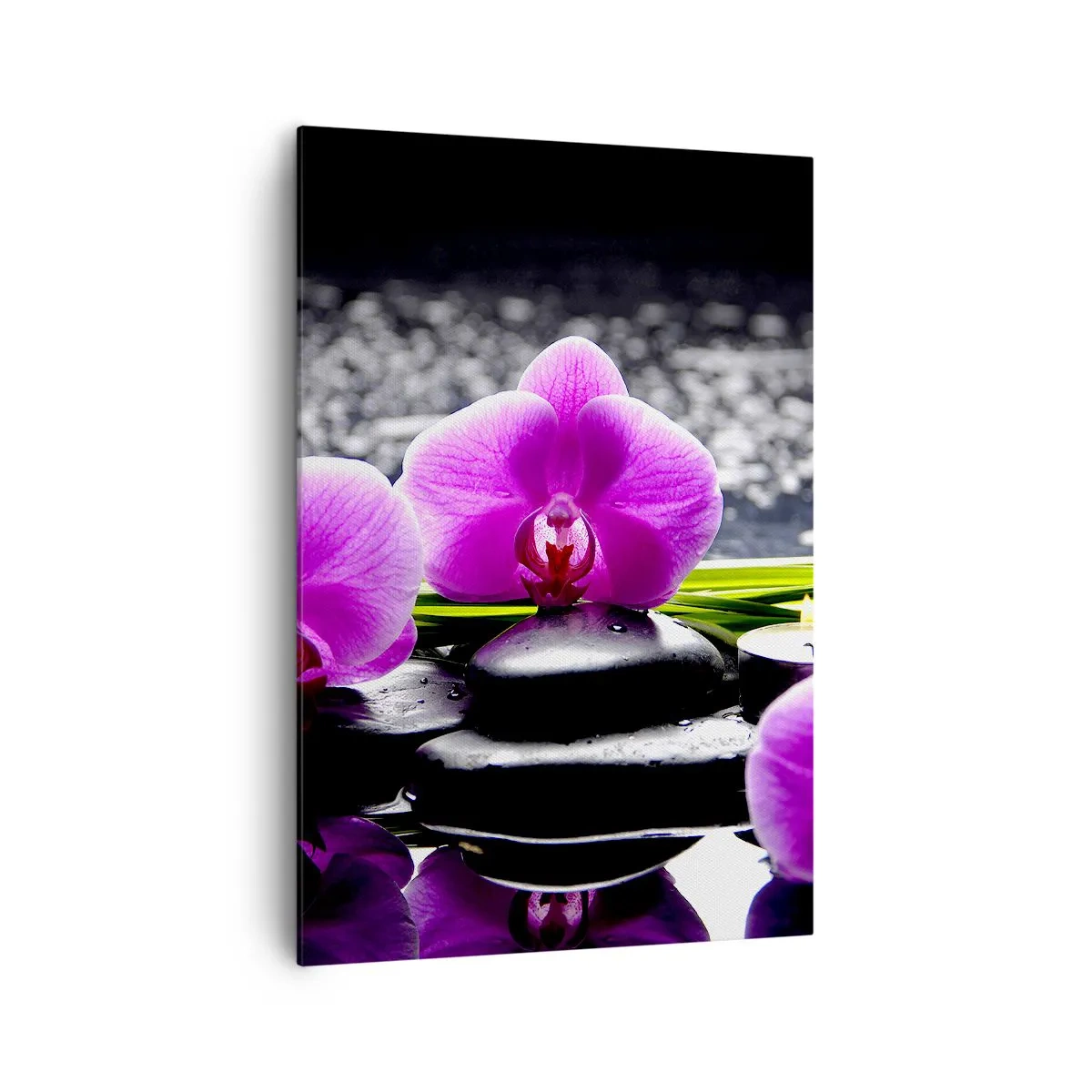 Cuadro sobre lienzo - Impresión de Imagen - Orquídeas moradas sobre un fondo de piedras y velas en un entorno relajante. - 70x100cm - Ahogarse en la paz y la tranquilidad - Decoración de pared moderna para salón y dormitorio ARTTOR
