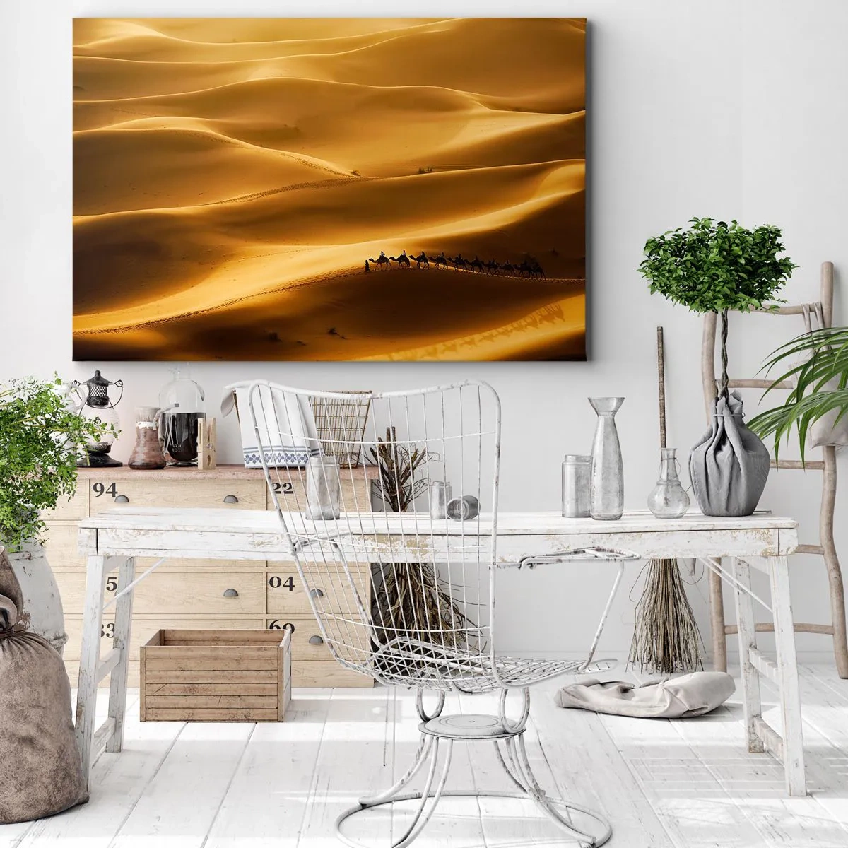 Cuadro sobre lienzo - Impresión de Imagen - Una caravana de camellos vagando por las dunas doradas del desierto. - 120x80cm - Caravana sobre las olas del desierto - Decoración de pared moderna para salón y dormitorio ARTTOR