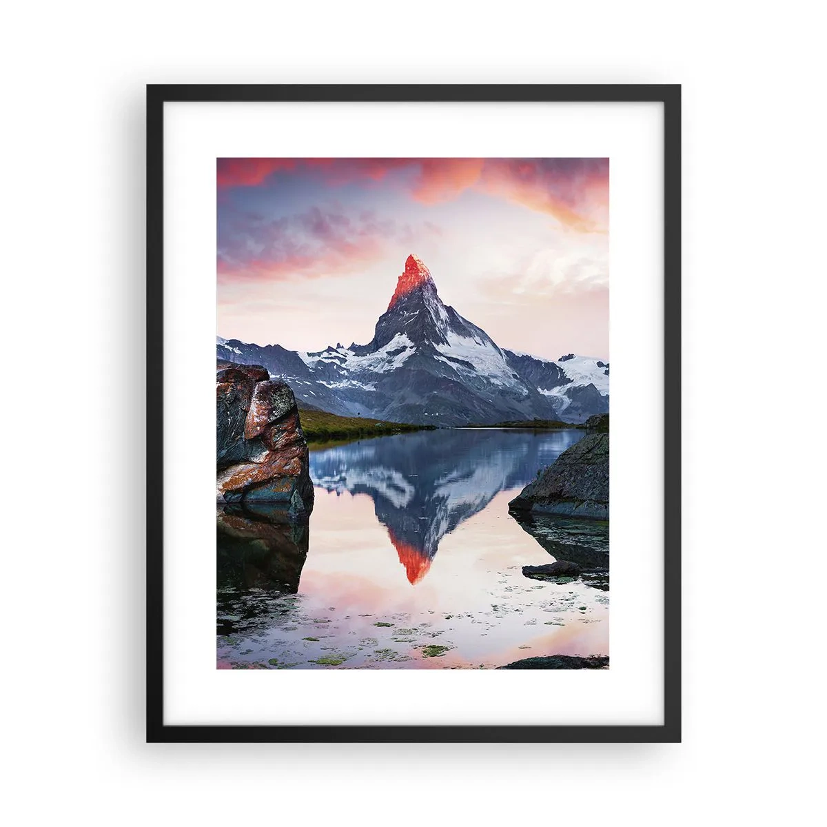 Póster en marco negro - El corazón de las montañas arde - 40x50 cm