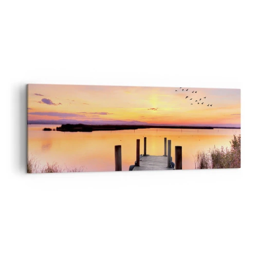 Cuadro sobre lienzo - Impresión de Imagen - Un muelle en un lago al atardecer con pájaros en el cielo. - 140x50cm - Violeta amanecer silencioso - Decoración de pared moderna para salón y dormitorio ARTTOR