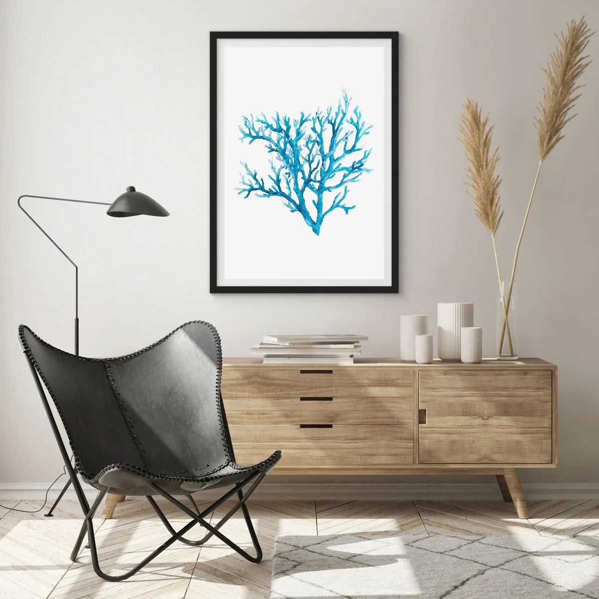 Póster en marco negro - Coral azul en estilo acuarela sobre fondo blanco - 50x70cm - Filigrana marina - Decoración de pared moderna para salón y dormitorio ARTTOR