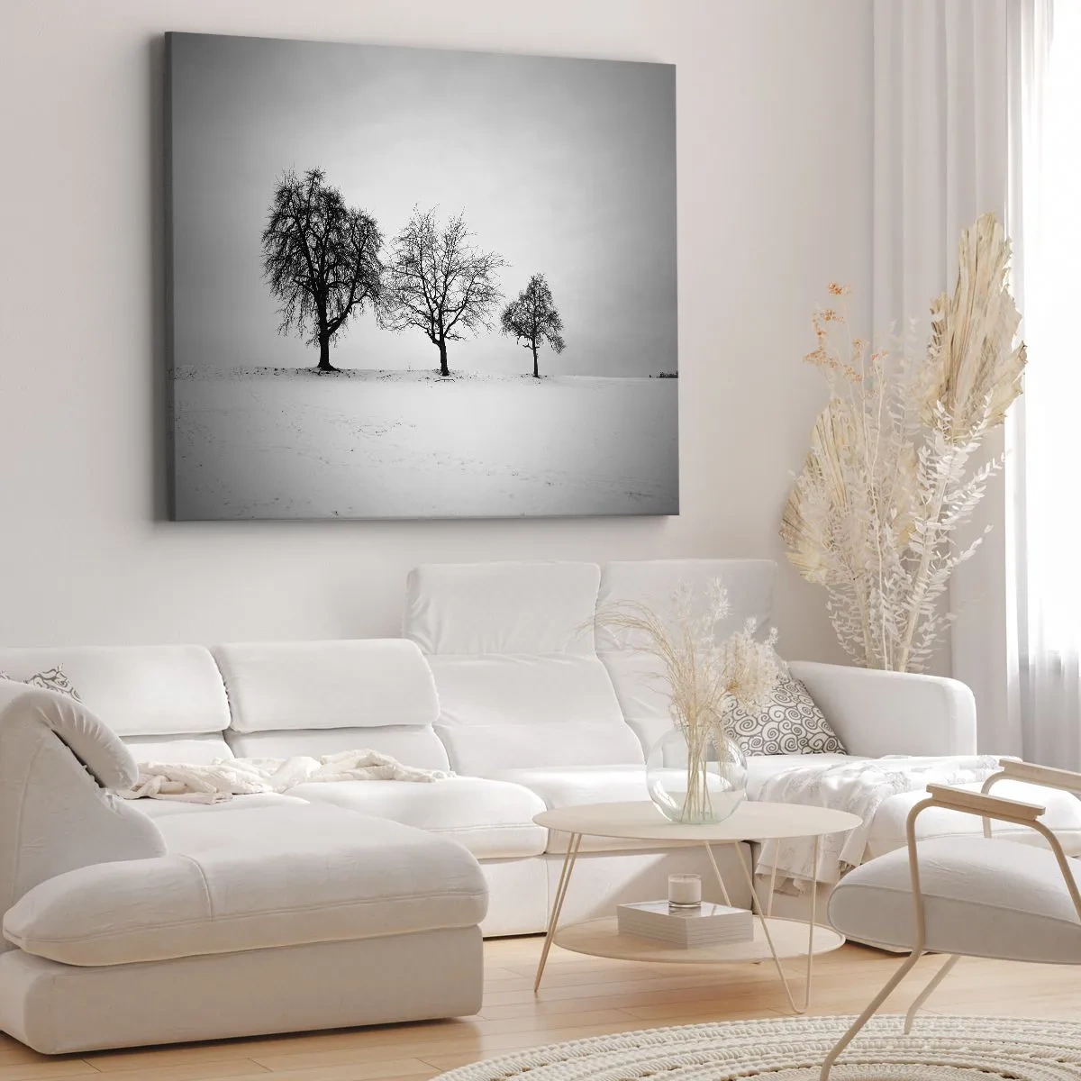 Cuadro sobre lienzo - Impresión de Imagen - Tres árboles en un campo nevado en estilo monocromático. - 120x80cm - ¿Con qué sueñan? - Decoración de pared moderna para salón y dormitorio ARTTOR