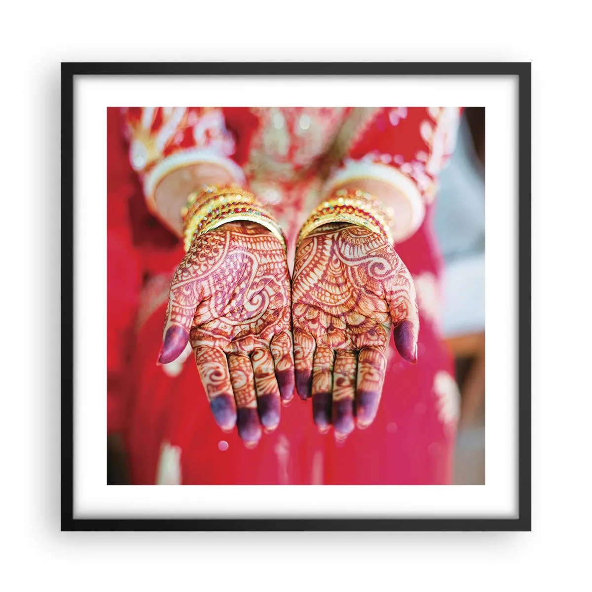 Póster en marco negro - Ritual con las manos - 50x50 cm