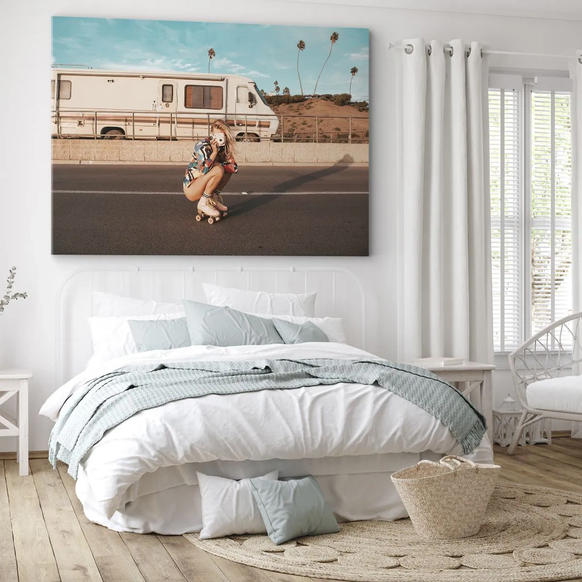 Cuadro sobre lienzo - Impresión de Imagen - Una chica en patines tomando una foto en un día soleado. - 70x50cm - ¡Sonrían, por favor! - Decoración de pared moderna para salón y dormitorio ARTTOR