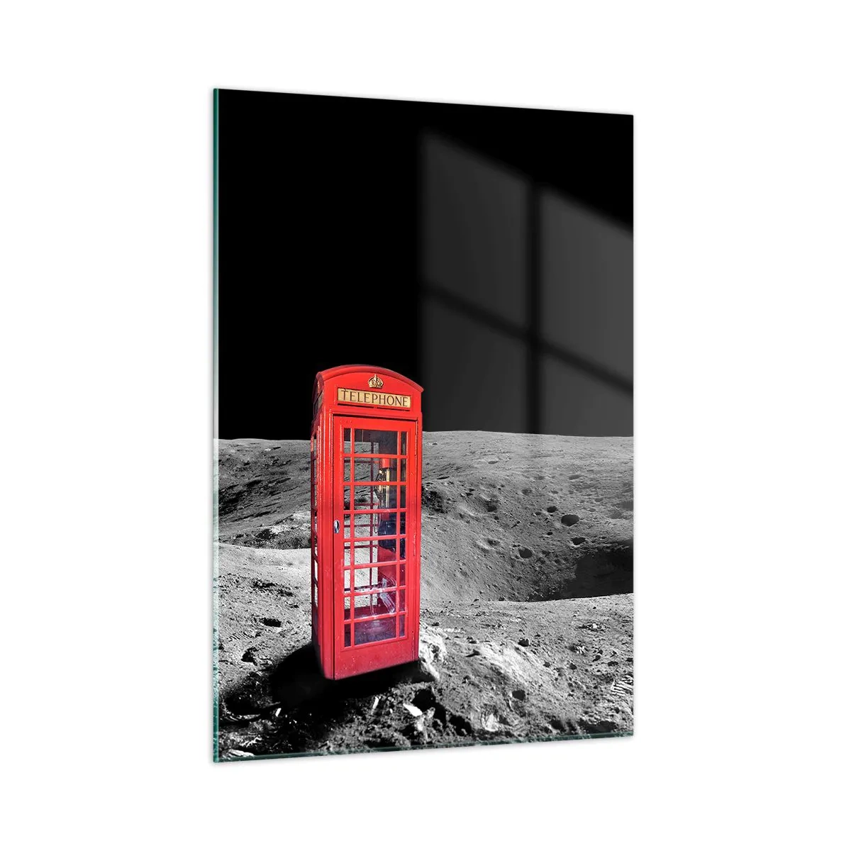 Cuadro sobre vidrio - Impresiones sobre Vidrio - Una cabina telefónica roja en la superficie lunar con un astronauta. - 50x70cm - Una broma cósmica - Decoración de pared moderna para salón y dormitorio ARTTOR