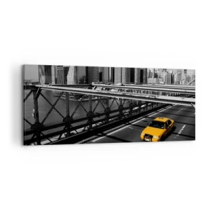 Cuadro sobre lienzo - Impresión de Imagen - Taxi amarillo en un puente con vistas al horizonte de Nueva York - 120x50cm - El color de la gran ciudad - Decoración de pared moderna para salón y dormitorio ARTTOR