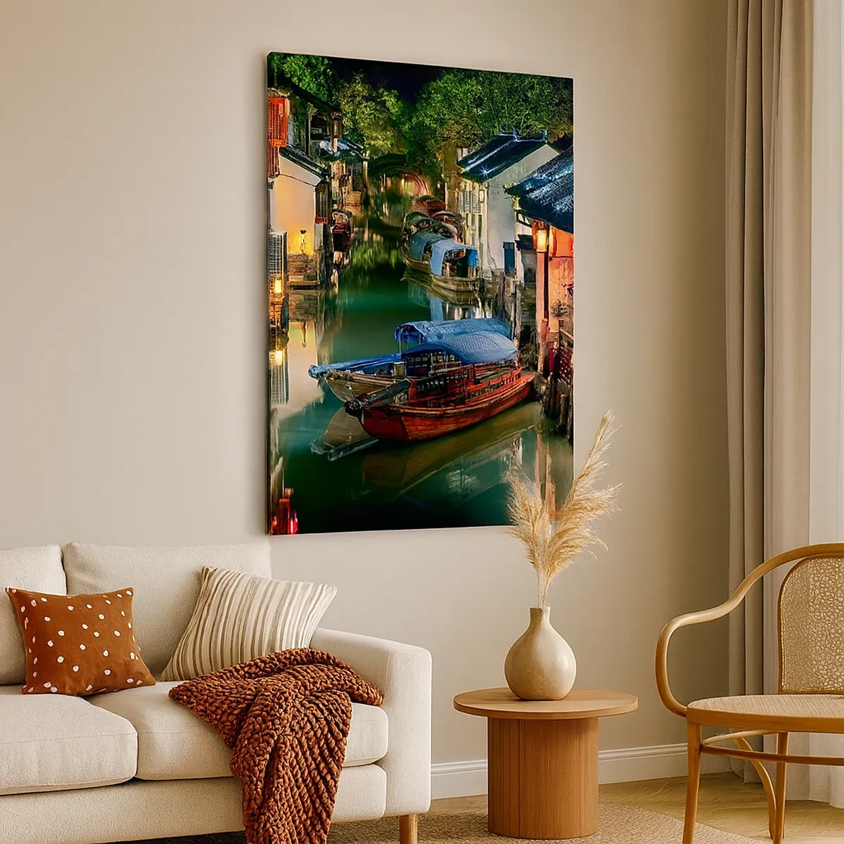 Cuadro sobre lienzo - Impresión de Imagen - Vista nocturna de los canales con barcos y casas tradicionales. - 50x70cm - Noche en una calle china - Decoración de pared moderna para salón y dormitorio ARTTOR