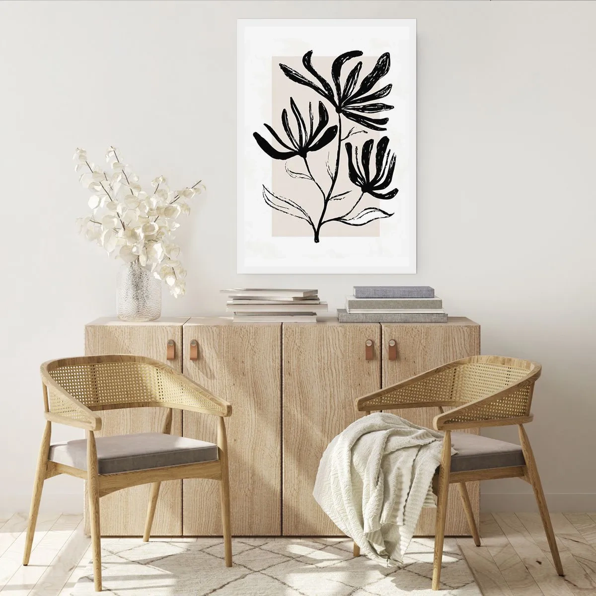 Póster - Ilustración en blanco y negro de flores sobre un fondo beige - 50x70cm - Esbozo para un herbario - Decoración de pared moderna para salón y dormitorio ARTTOR