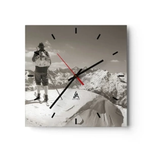 Reloj de pared - Reloj de vidrio - Un esquiador en la cima de una montaña en blanco y negro. - 30x30cm - El techo del mundo - Decoración de pared moderna para salón y dormitorio ARTTOR