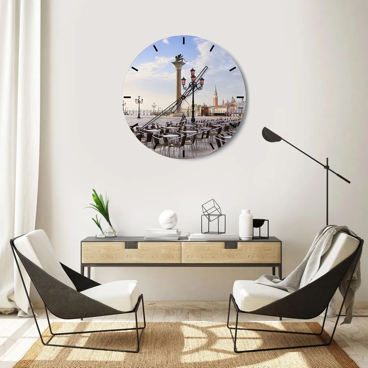 Reloj de pared - Reloj de vidrio - Plaza veneciana con faroles y vista de la torre al fondo - 30x30cm - Vamos, todo está listo - Decoración de pared moderna para salón, cocina y dormitorio ARTTOR