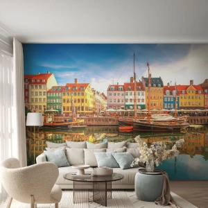 Fotomural Premium Sand - Casas y barcos coloridos en Nyhavn, Copenhague - 100x70cm - Sobre el agua tan suave como un espejo - Decoración de pared moderna para salón y dormitorio ARTTOR