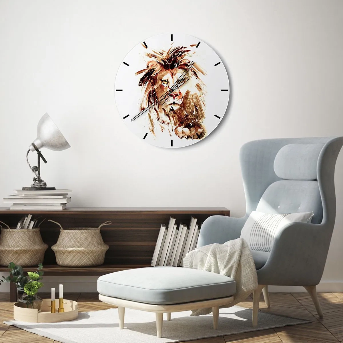 Reloj de pared - Reloj de vidrio - Retrato de un león en tonos marrones en una forma artística dinámica. - 30x30cm - Fuerza y dignidad - Decoración de pared moderna para salón, cocina y dormitorio ARTTOR