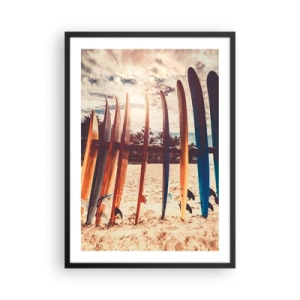 Póster en marco negro - Tablas de surf coloridas con el telón de fondo de una playa y palmeras. - 50x70cm - Buenas noches, hasta mañana - Decoración de pared moderna para salón y dormitorio ARTTOR
