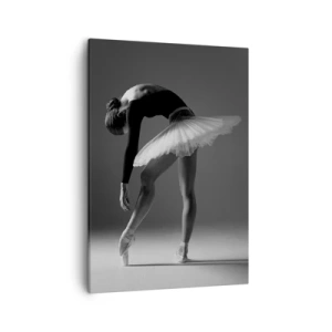 Cuadro sobre lienzo - Impresión de Imagen - Una bailarina en una pose elegante sobre un fondo blanco y negro. - 50x70cm - Bella bailarina - Decoración de pared moderna para salón y dormitorio ARTTOR