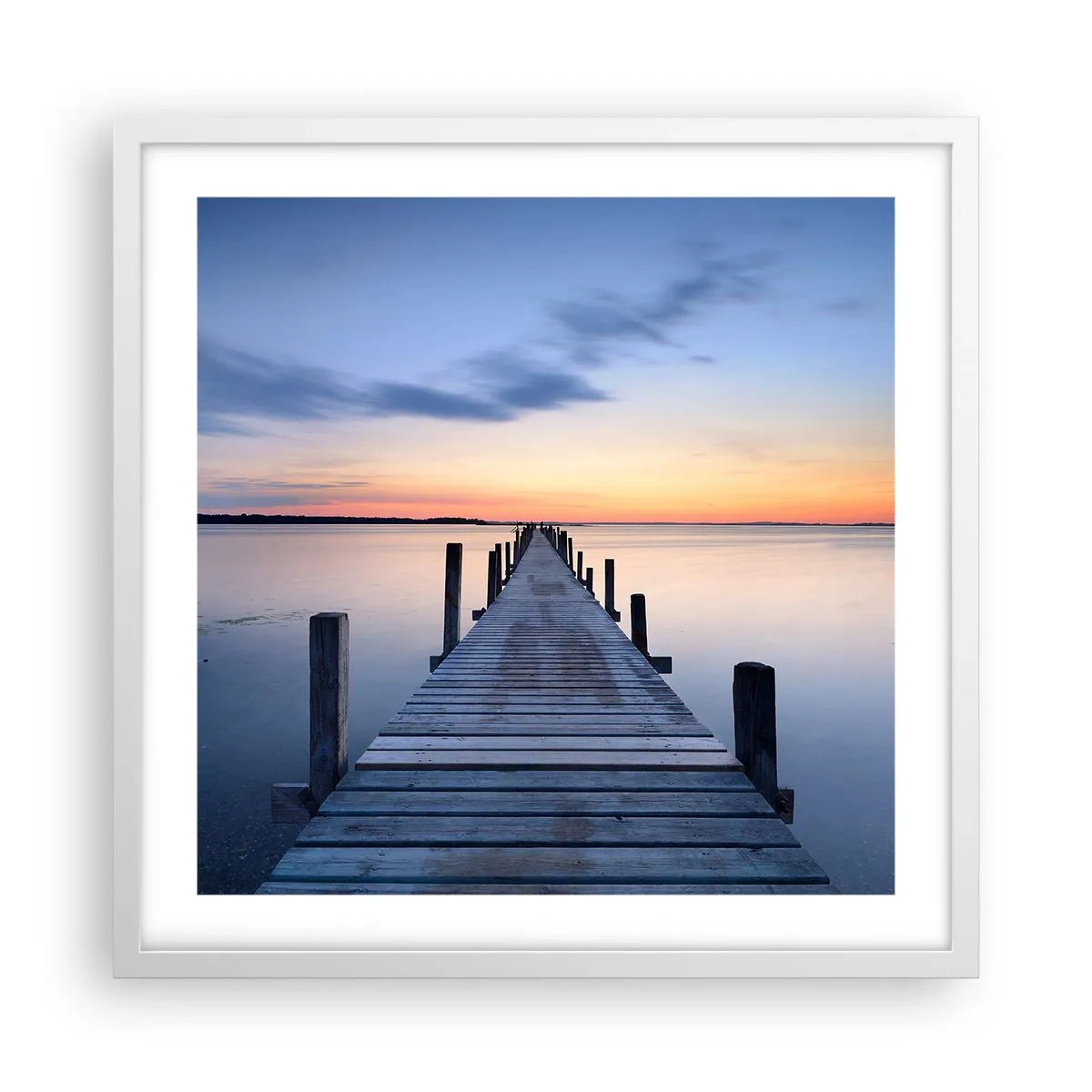 Póster en marco blanco - La calma de un crepúsculo sereno - 50x50 cm