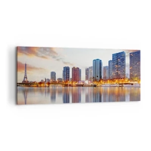 Cuadro sobre lienzo - Impresión de Imagen - Panorama de edificios modernos y la Torre Eiffel sobre el agua - 120x50cm - La calma monumental de París - Decoración de pared moderna para salón y dormitorio ARTTOR