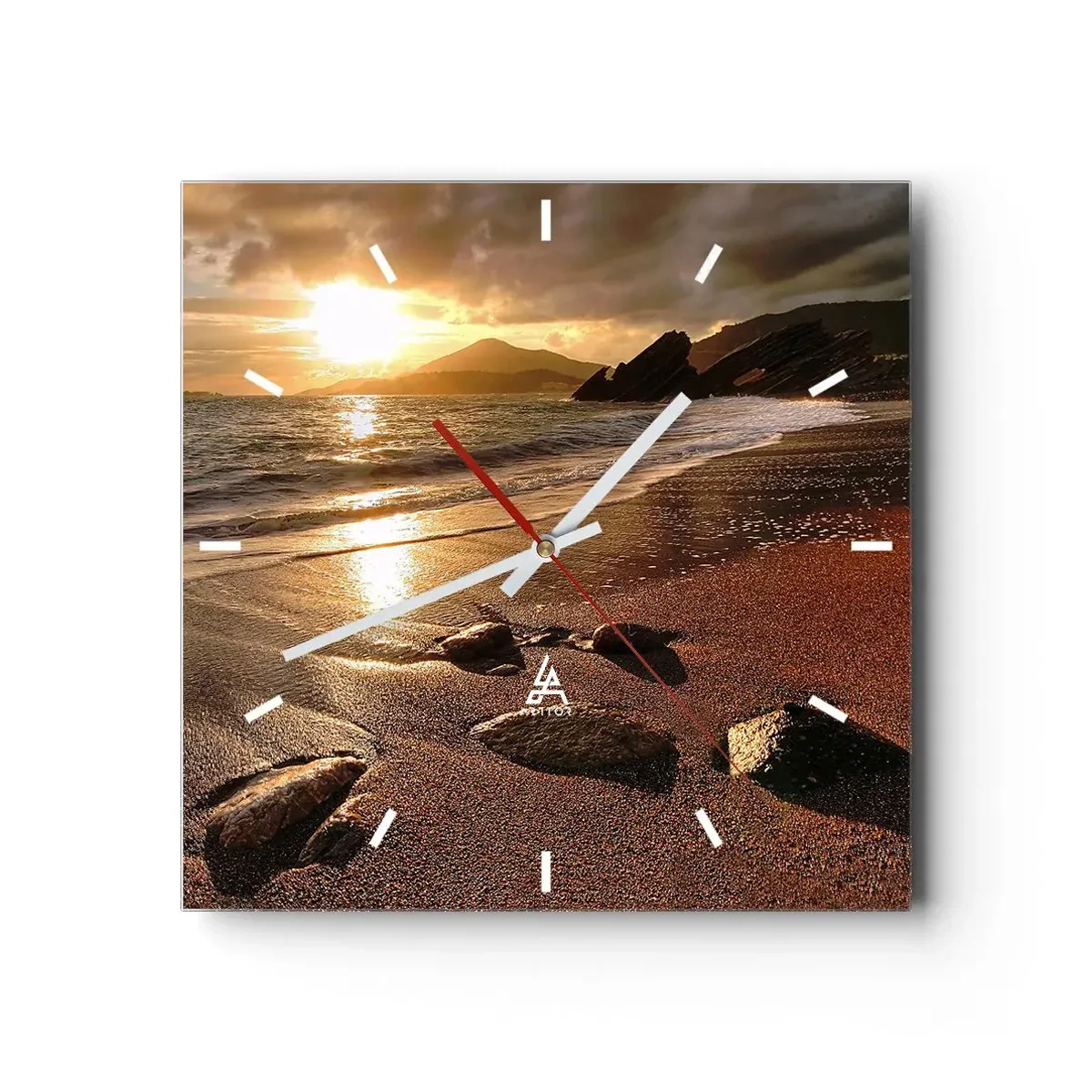 Reloj de pared - Reloj de vidrio - Playa al atardecer con piedras en la orilla - 30x30cm - Sigue el sol hacia las colinas - Decoración de pared moderna para salón y dormitorio ARTTOR
