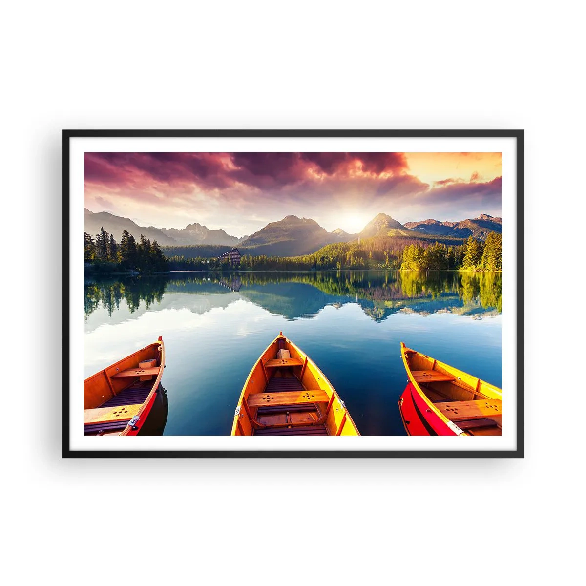 Póster en marco negro - Tres barcos de madera con el telón de fondo de un lago de montaña al atardecer - 100x70cm - Frente a la naturaleza - Decoración de pared moderna para salón y dormitorio ARTTOR