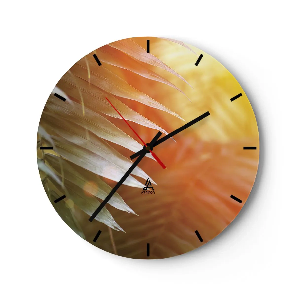 Reloj de pared - Reloj de vidrio - Un primer plano de hojas de palma en tonos cálidos de naranja. - 30x30cm - Mañana en la selva - Decoración de pared moderna para salón, cocina y dormitorio ARTTOR