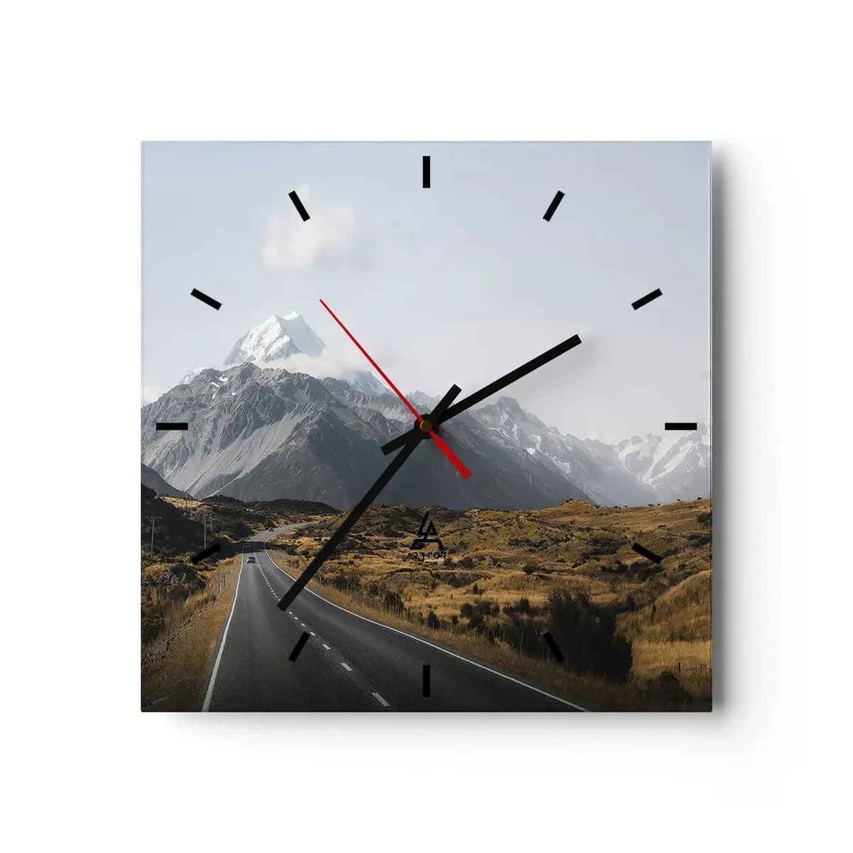 Reloj de pared - Reloj de vidrio - Un camino en las montañas rodeado de un paisaje pintoresco. - 30x30cm - El camino al corazón de las montañas - Decoración de pared moderna para salón y dormitorio ARTTOR