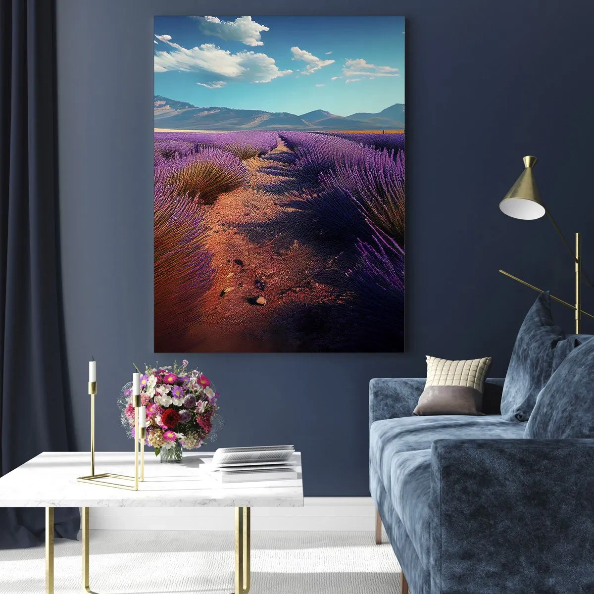Cuadro sobre vidrio - Impresiones sobre Vidrio - Un campo de lavanda con vistas a las montañas y al cielo azul. - 70x100cm - Campos fragantes - Decoración de pared moderna para salón y dormitorio ARTTOR