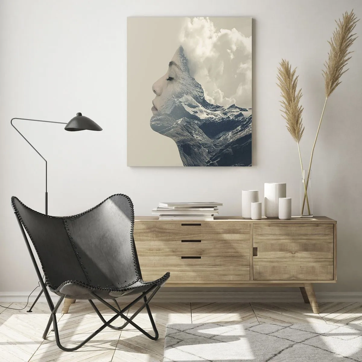 Cuadro sobre vidrio - Impresiones sobre Vidrio - Perfil de mujer con un paisaje de montañas y nubes al fondo. - 50x70cm - La belleza de los elementos - Decoración de pared moderna para salón y dormitorio ARTTOR