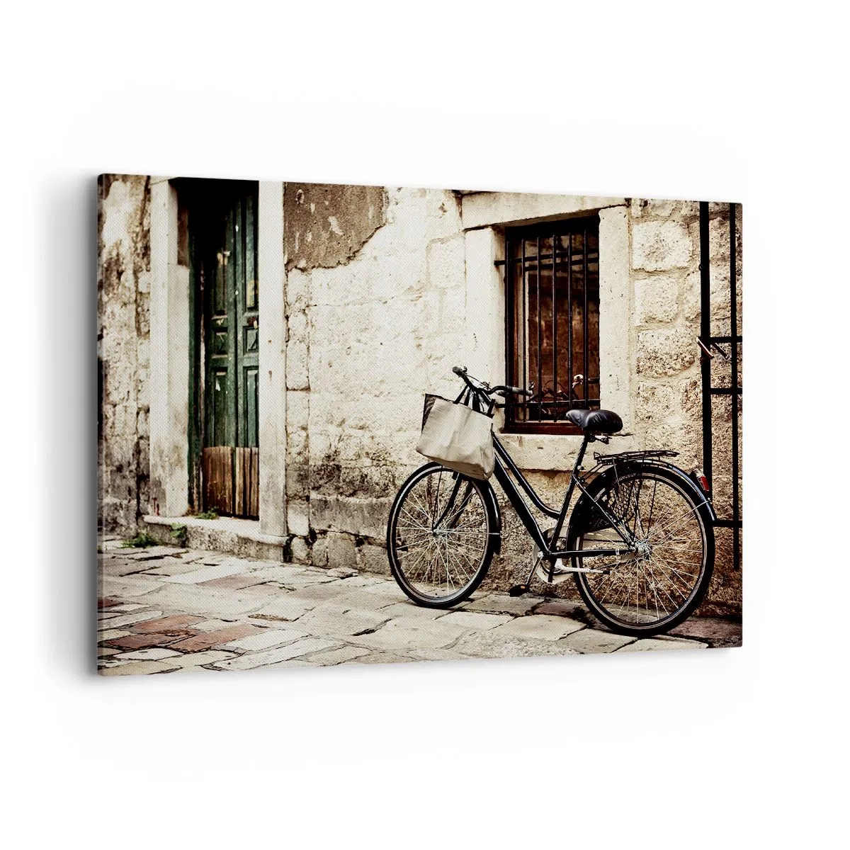 Cuadro sobre lienzo - Impresión de Imagen - Una bicicleta contra una pared de piedra con una ventana y puerta de estilo retro. - 100x70cm - Regreso al pasado - Decoración de pared moderna para salón y dormitorio ARTTOR